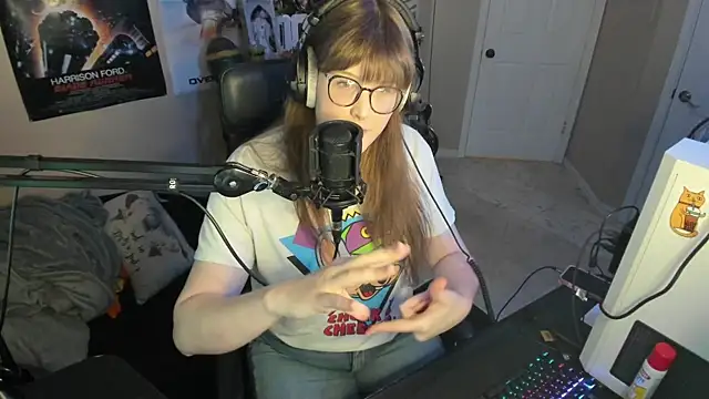 HannahCastle96 online show from 19, 11, 2025