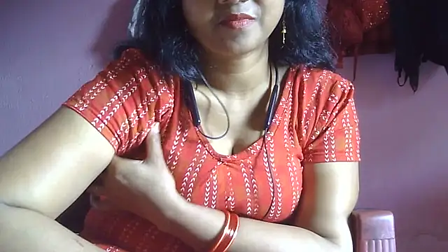 Snapshot of Suhana-sapna chatting on 7, 7, 2026 Suhana-sapna online show from 7, 7, 2026