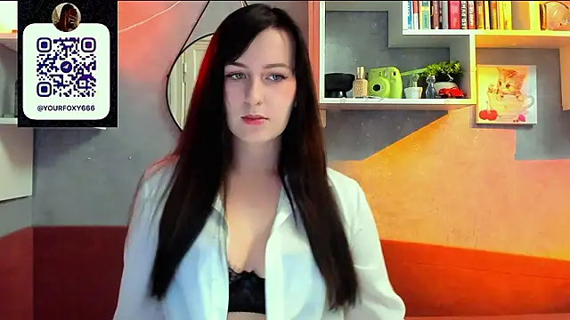 liya gorgeous online show from 4, 3, 2026