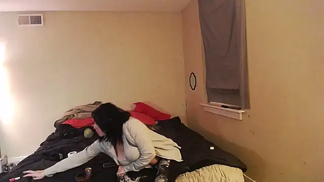 DripDropNLiqour online show from 4, 3, 2026