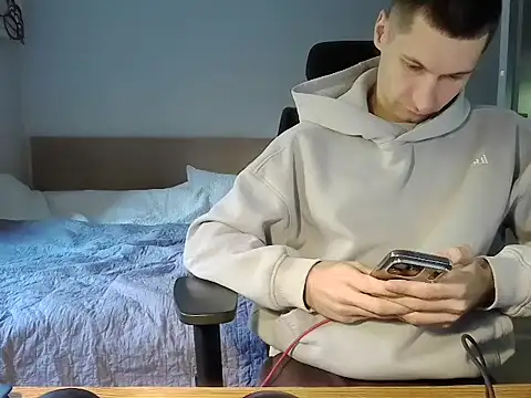 Snapshot of HotUkraine chatting on 13, 10, 2025 HotUkraine online show from 13, 10, 2025