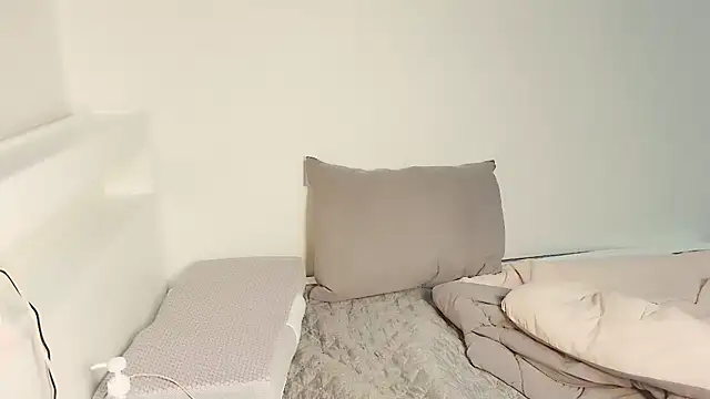 aisangirl online show from 11, 1, 2025