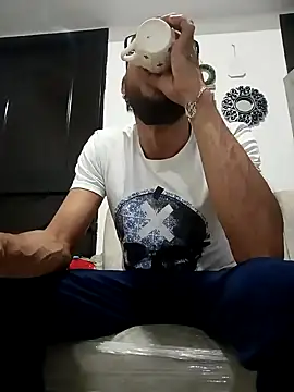 Snapshot of Charly_BC_Dirty chatting on 11, 2, 2025 Charly BC Dirty online show from 11, 2, 2025