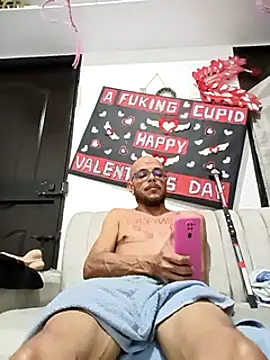 Snapshot of Charly_BC_Dirty chatting on 13, 2, 2025 Charly BC Dirty online show from 13, 2, 2025