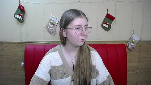 RysaKosaYlya online show from 4, 1, 2025