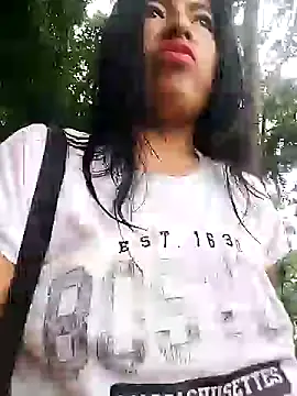 Danna-linyi online show from 12, 1, 2025