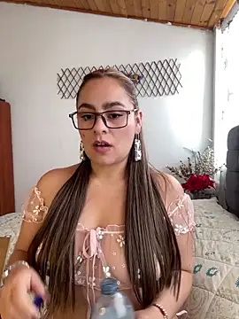 Snapshot of Gabriela-Parker_ chatting on 13, 2, 2025 Gabriela-Parker online show from 13, 2, 2025
