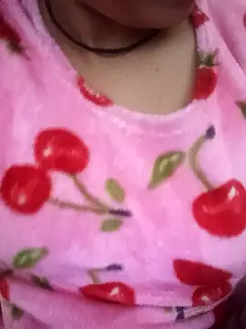 Snapshot of cute-neha70 chatting on 26, 1, 2025 cute-neha70 online show from 26, 1, 2025