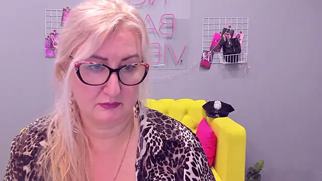ChristyBrooks online show from 5, 1, 2025