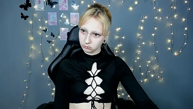 Lexy-Woorhez online show from 3, 2, 2025