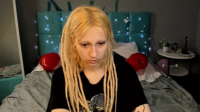 Lexy-Woorhez online show from 13, 2, 2025