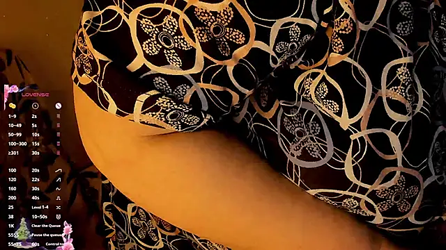 SexxyDreams1 online show from 24, 12, 2024