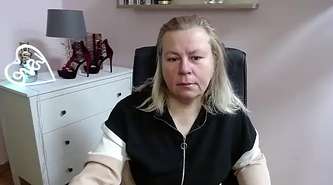 Snapshot of NancyCREAM chatting on 25, 2, 2025 NancyCREAM online show from 25, 2, 2025