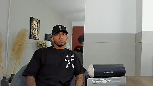 Robin Rief online show from 1, 2, 2025