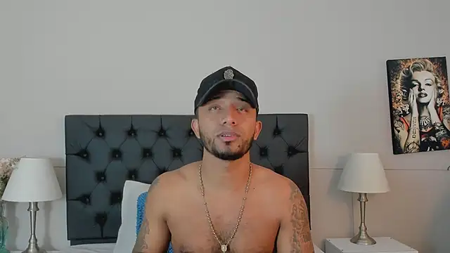 Robin Rief online show from 4, 10, 2025