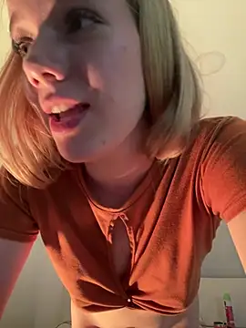 NicoleCut online show from 17, 3, 2025