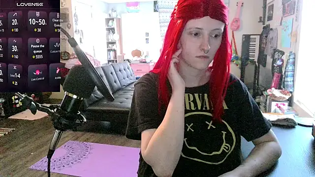 Snapshot of _hellostormy_ chatting on 8, 3, 2025 hellostormy online show from 8, 3, 2025