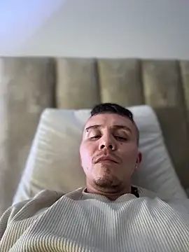 adam-rivera online show from 13, 4, 2026