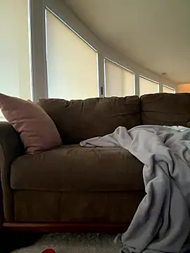 littlemissbabycakes online show from 15, 1, 2026