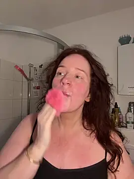 Engel mia online show from 19, 3, 2026