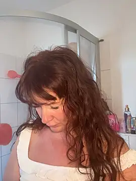 Engel mia online show from 4, 6, 2026
