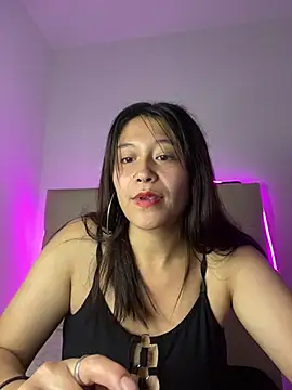 Snapshot of mariana_21x chatting on 20, 2, 2025 mariana 21x online show from 20, 2, 2025