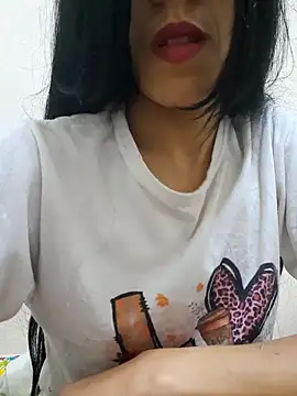 Snapshot of Linda-53 chatting on 23, 2, 2025 Linda-53 online show from 23, 2, 2025