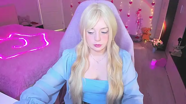 Amy honey angel online show from 11, 3, 2025