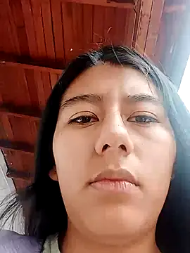 Snapshot of CarlaAlvez chatting on 21, 10, 2025 CarlaAlvez online show from 21, 10, 2025