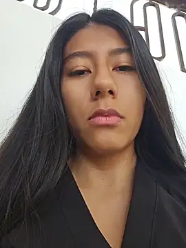 CarlaAlvez online show from 16, 4, 2026