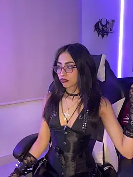 vampy dolll online show from 27, 10, 2025