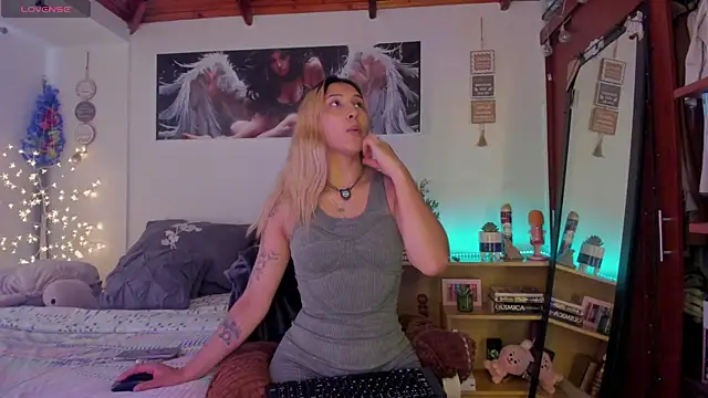 Snapshot of cuteweed420 chatting on 27, 4, 2026 cuteweed420 online show from 27, 4, 2026