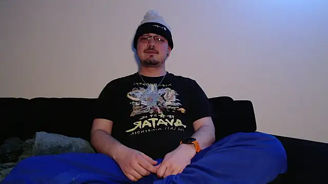 Snapshot of cmichaelxxx chatting on 24, 2, 2025 cmichaelxxx online show from 24, 2, 2025