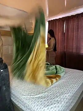 Snapshot of Sweet_and_caramel chatting on 9, 9, 2025 Sweet and caramel online show from 9, 9, 2025