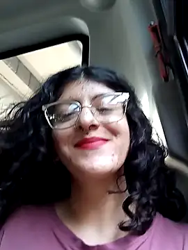 LoveElectra online show from 2, 1, 2025