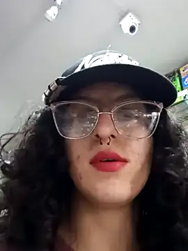 LoveElectra online show from 2, 1, 2025