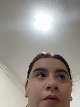 SaraBraun  online show from 27, 11, 2025