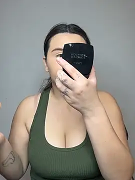 SaraBraun  online show from 5, 2, 2026