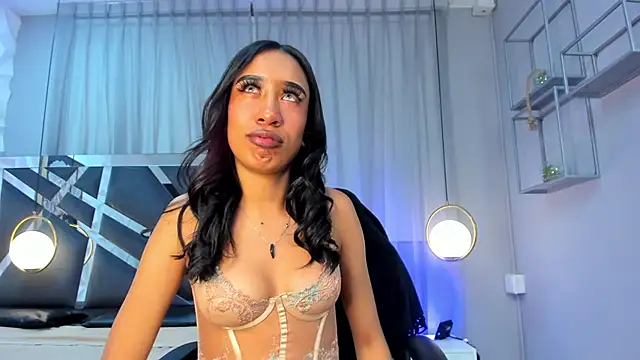 Snapshot of magic_dulce chatting on 21, 12, 2024 magic dulce online show from 21, 12, 2024