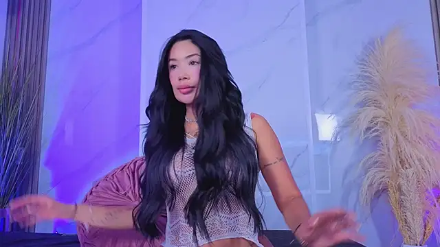 Snapshot of Chlooee__ chatting on 11, 5, 2026 Chlooee online show from 11, 5, 2026