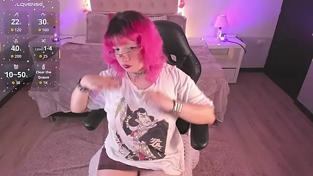 Snapshot of lady_noize chatting on 30, 9, 2025 lady noize online show from 30, 9, 2025