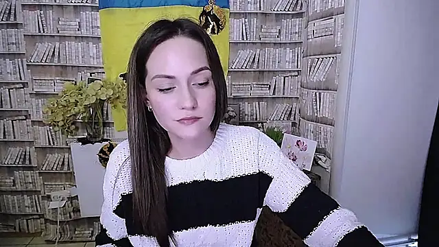 Lina Star S online show from 18, 10, 2025