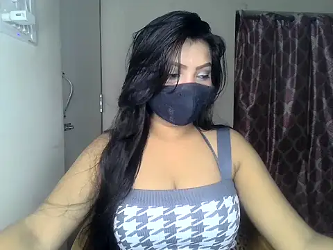 Snapshot of ishi_Beauty chatting on 30, 9, 2025 ishi Beauty online show from 30, 9, 2025