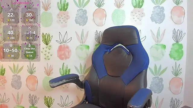 Snapshot of linda_rios_ chatting on 8, 10, 2025 linda rios online show from 8, 10, 2025