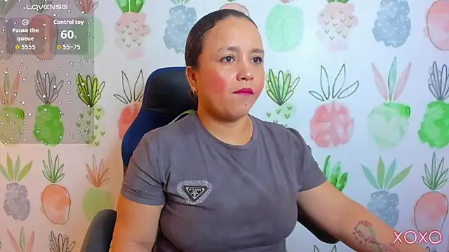 Snapshot of linda_rios_ chatting on 20, 11, 2025 linda rios online show from 20, 11, 2025