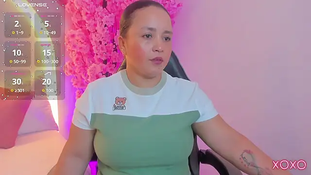 Snapshot of linda_rios_ chatting on 18, 7, 2026 linda rios online show from 18, 7, 2026