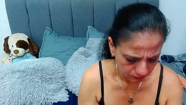 sasi luna online show from 23, 3, 2025