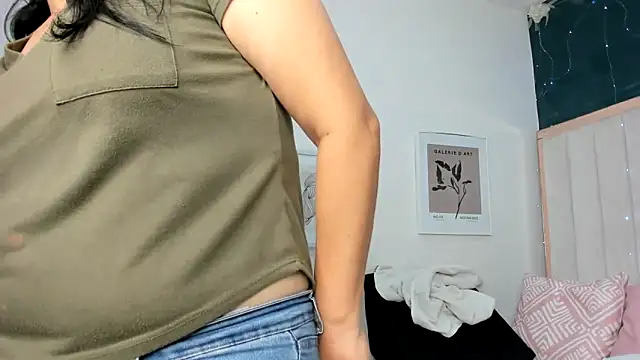 africa holmes online show from 16, 9, 2025