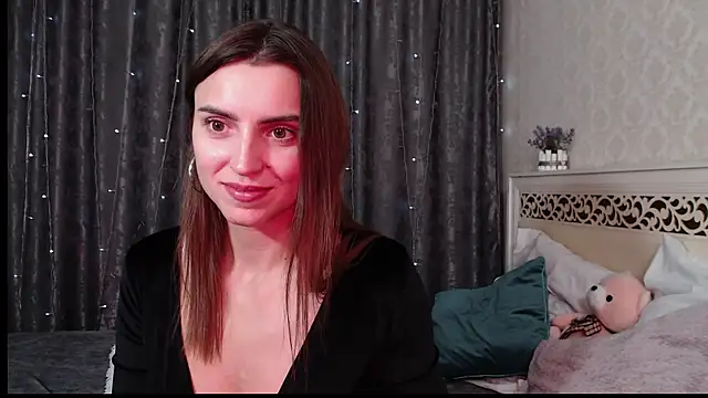 Snapshot of Lesyisme chatting on 21, 10, 2025 Lesyisme online show from 21, 10, 2025