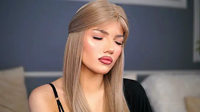 Snapshot of Graciane_Lee chatting on 15, 1, 2025 Graciane Lee online show from 15, 1, 2025